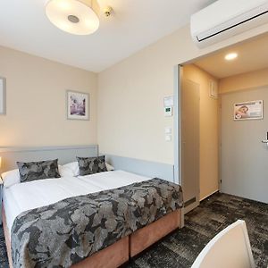 Economy Zimmer